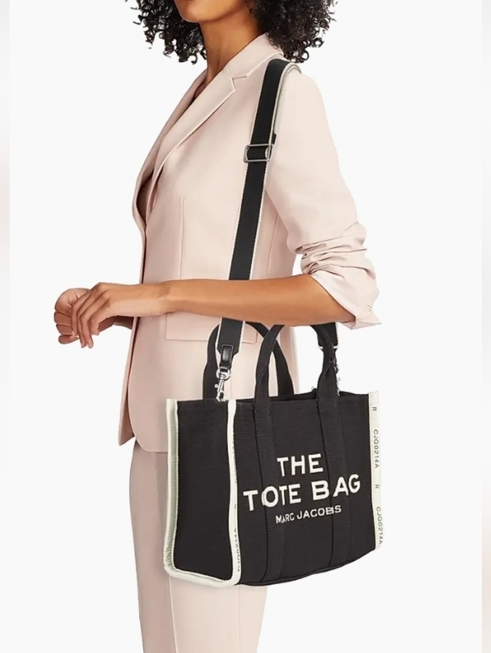 Marc Jacobs Unisex The Jacquard Medium Tote Bag Black & Cream - Picture 8 of 17